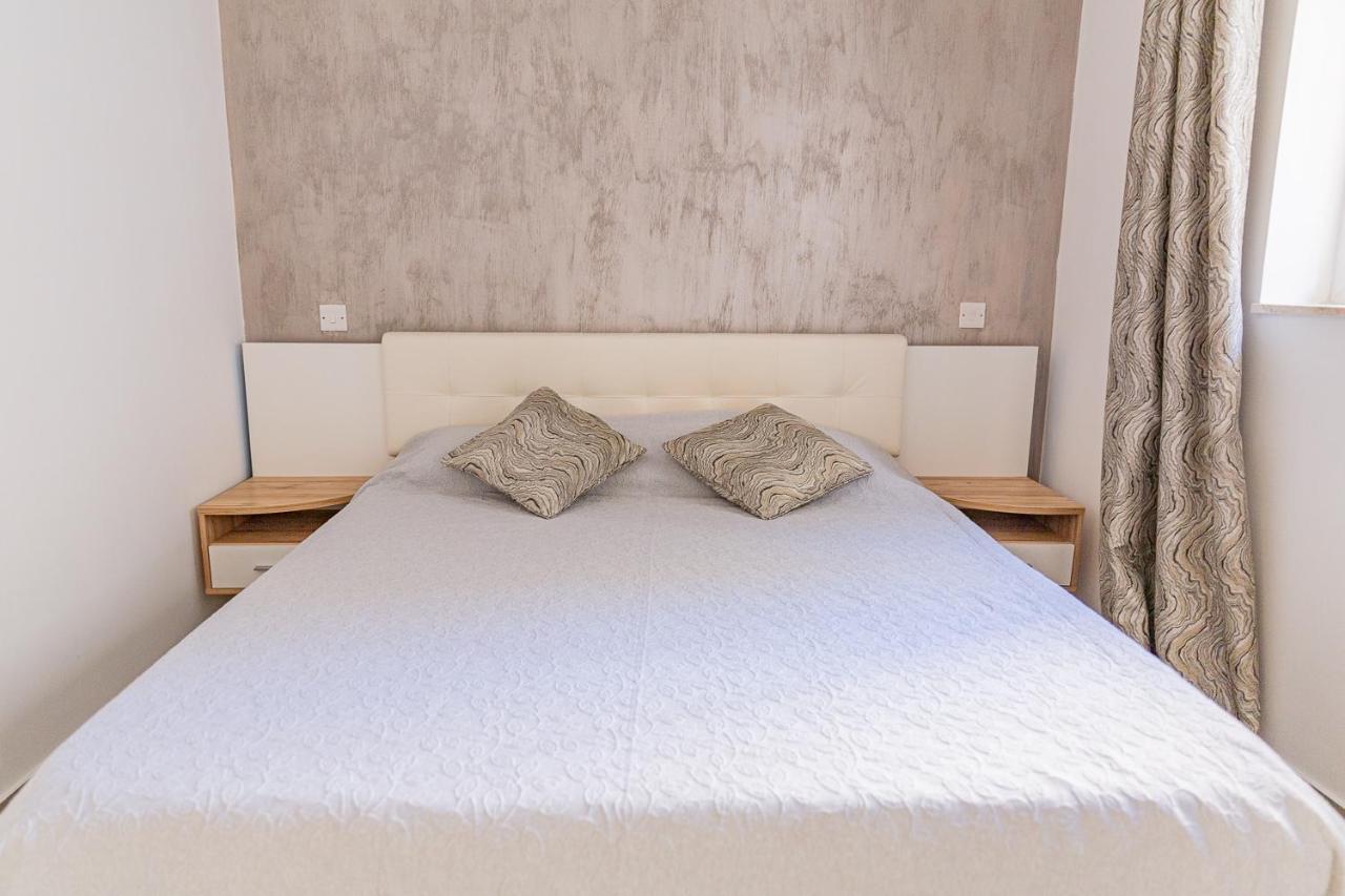 Fancy Modern Apt Sliema - W/ 2Br Εξωτερικό φωτογραφία