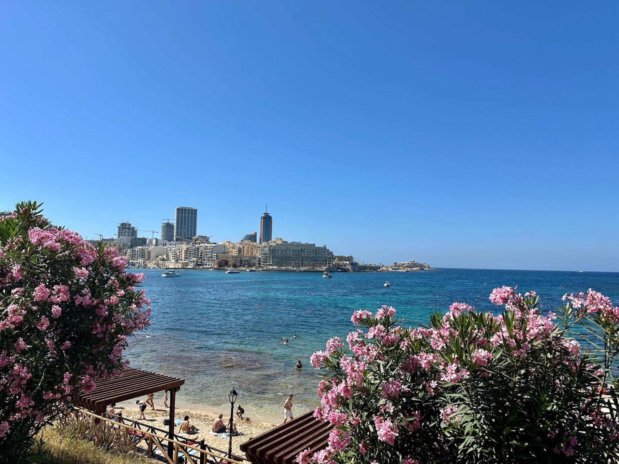 Fancy Modern Apt Sliema - W/ 2Br Εξωτερικό φωτογραφία